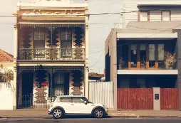 How to invest in property 